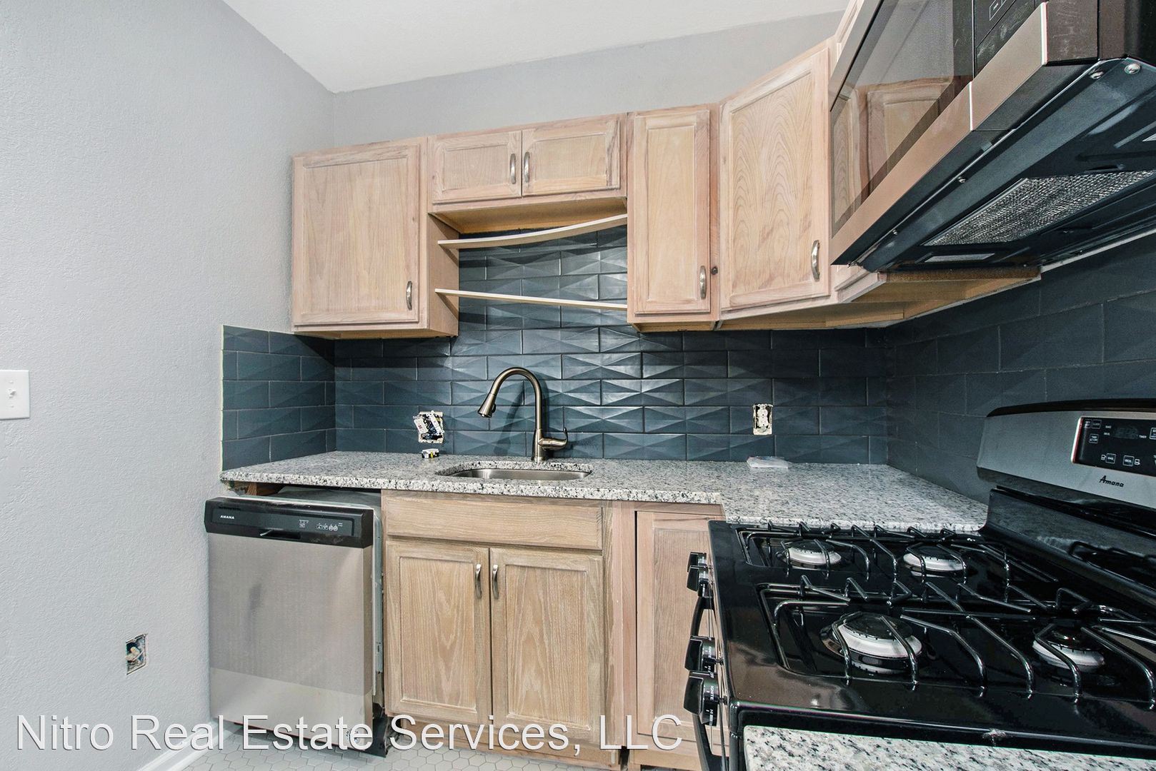 412-416 Montgall
