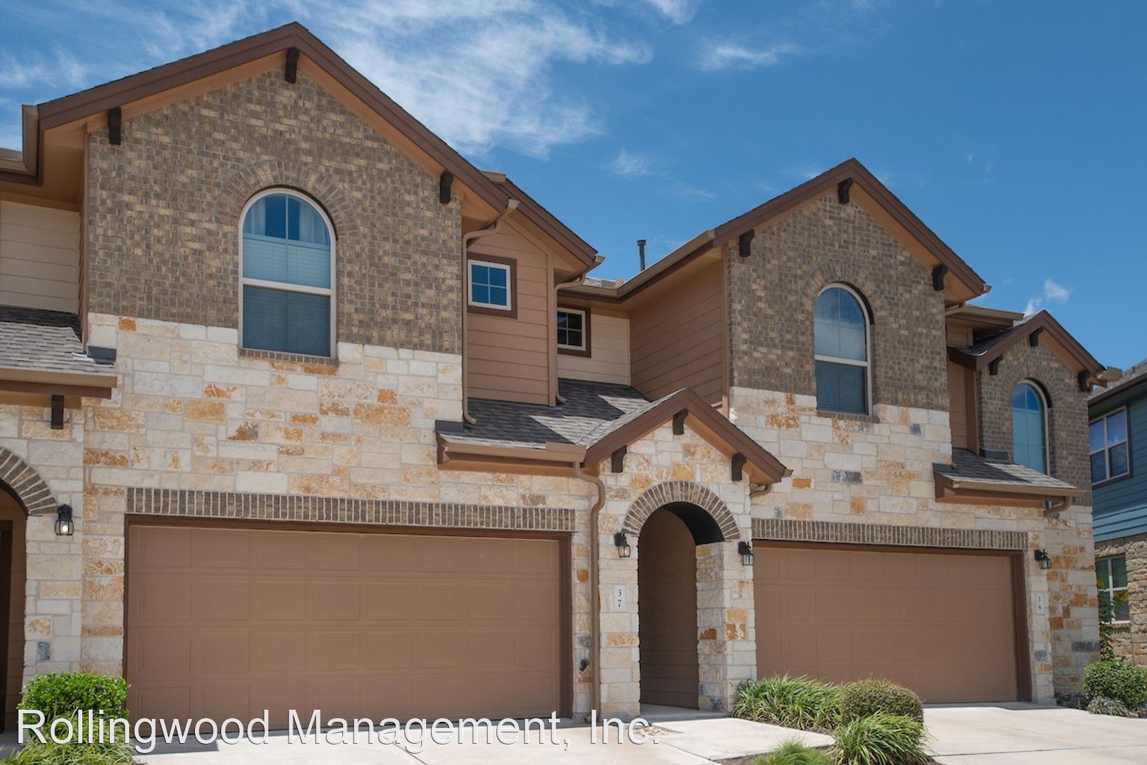 1001 Zodiac Lane #37