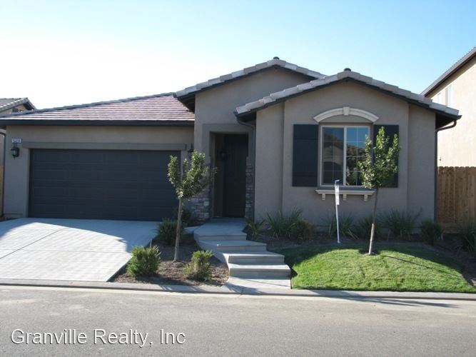 11319 Via Milano Way