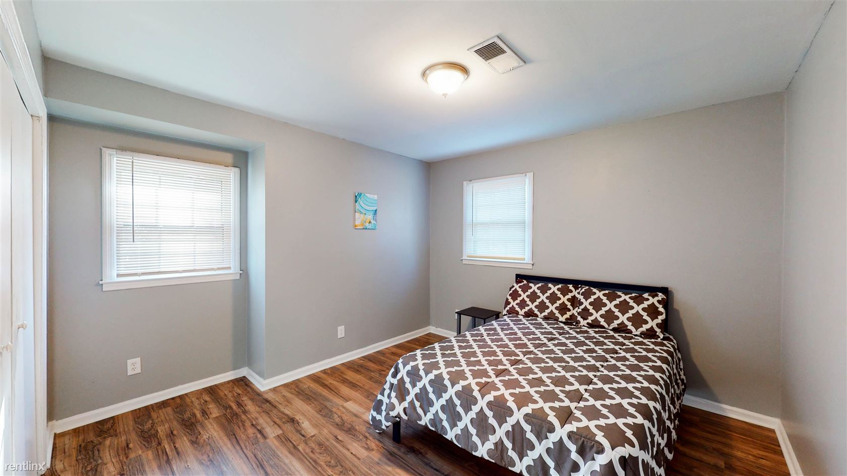 Linden Garden Dr & Silverdale Rd, GA (id.617)