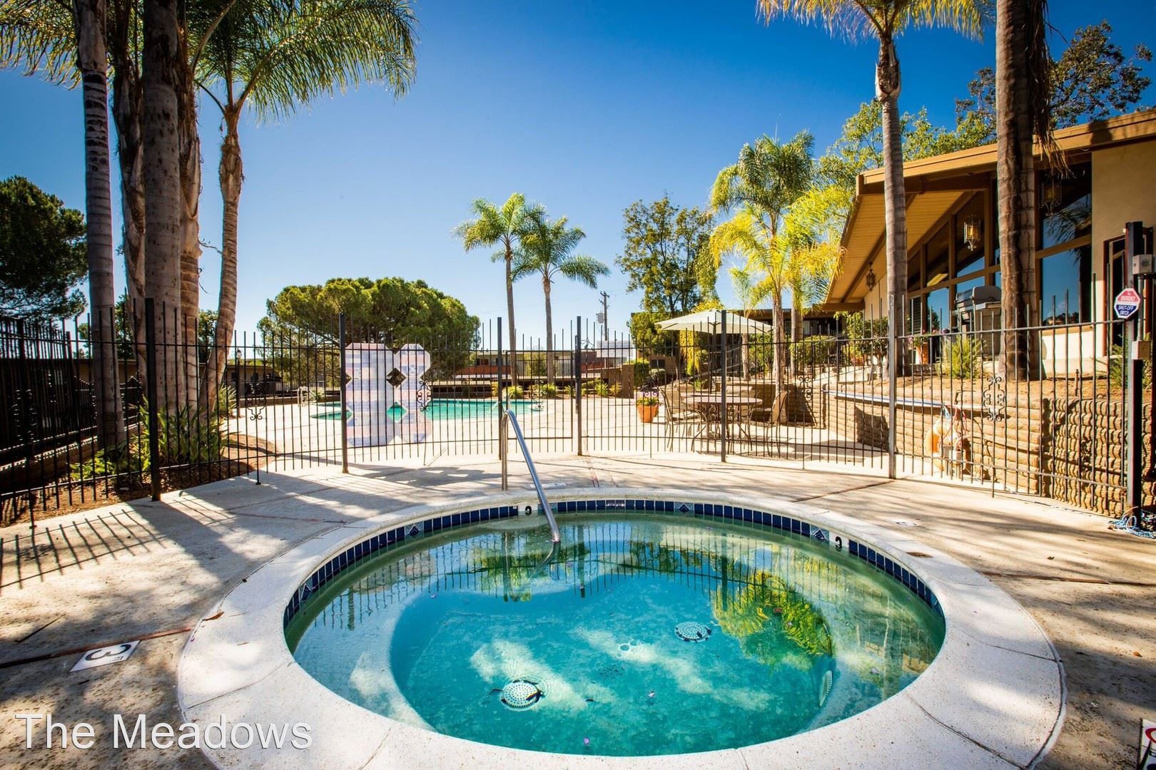 1110 Meadowlake Drive