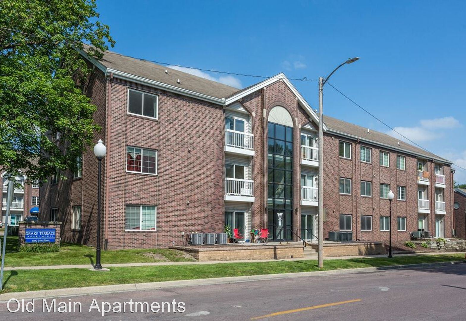 1100 24th Street