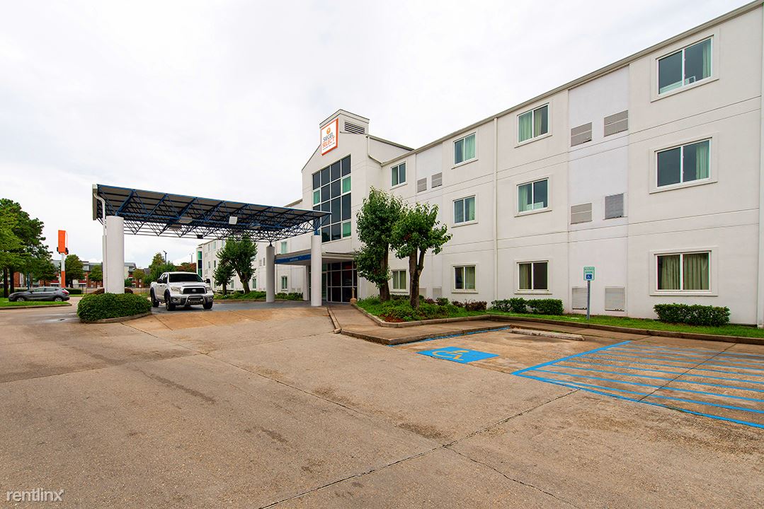 12330 I 10 Service Rd