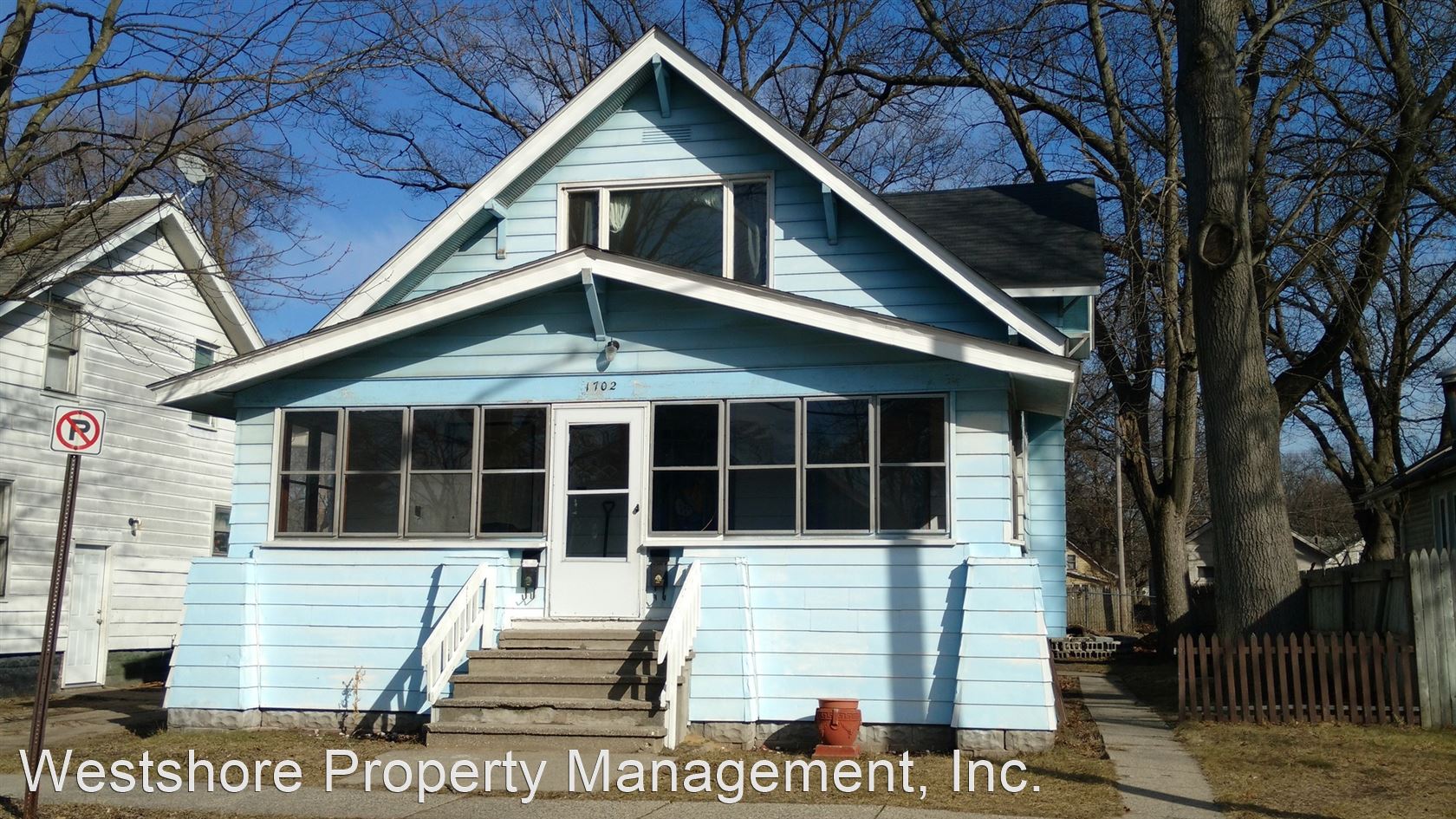 1702 Smith St.