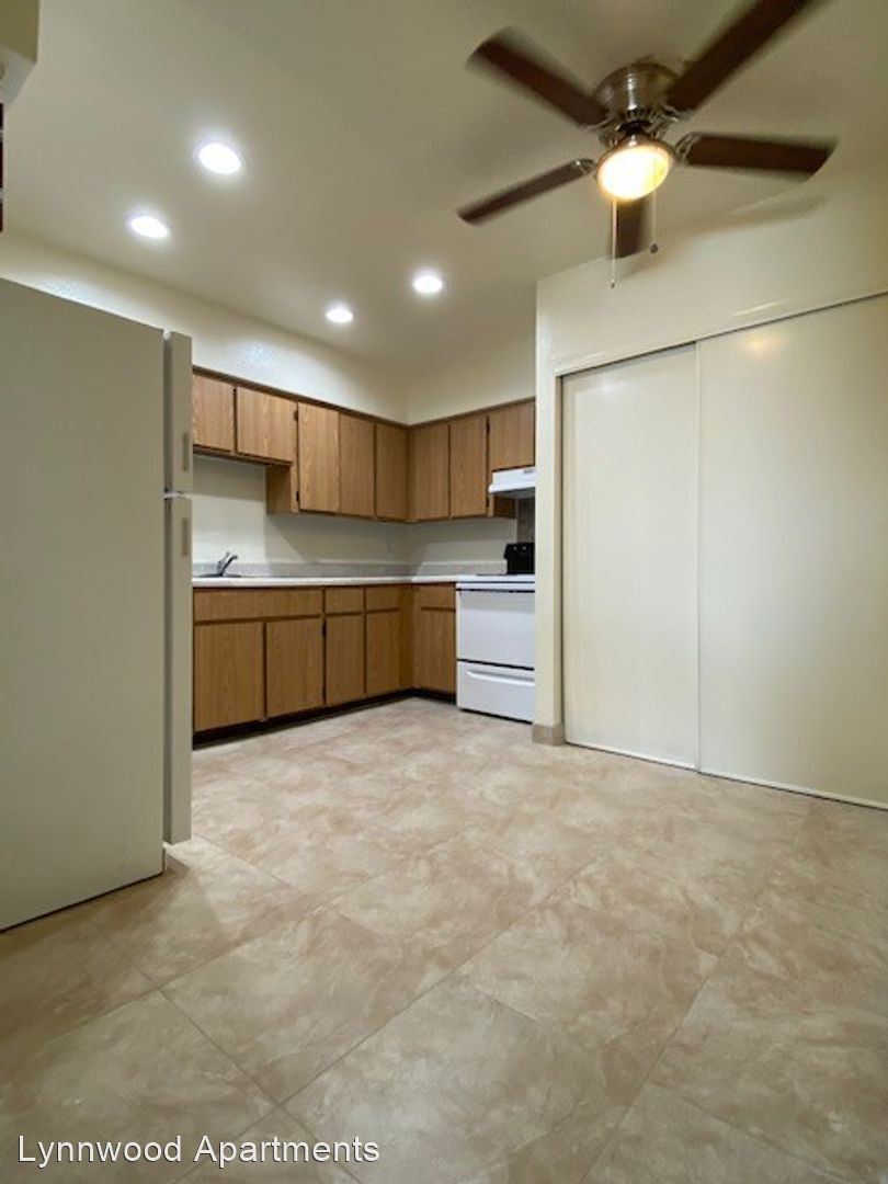 Lynnwood Apartments 5535 W McDowell Rd.