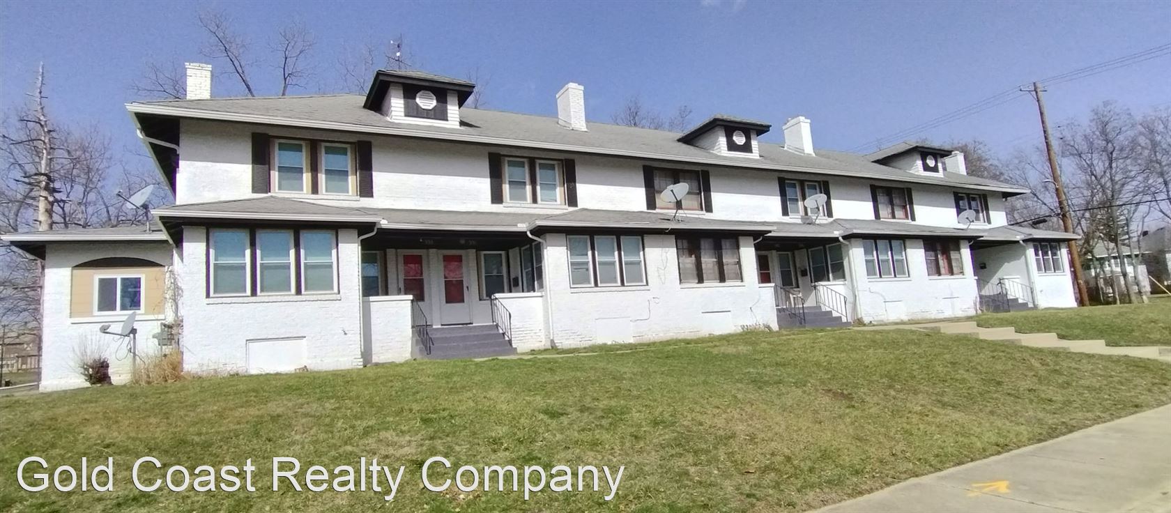 943 Five Oaks Ave.