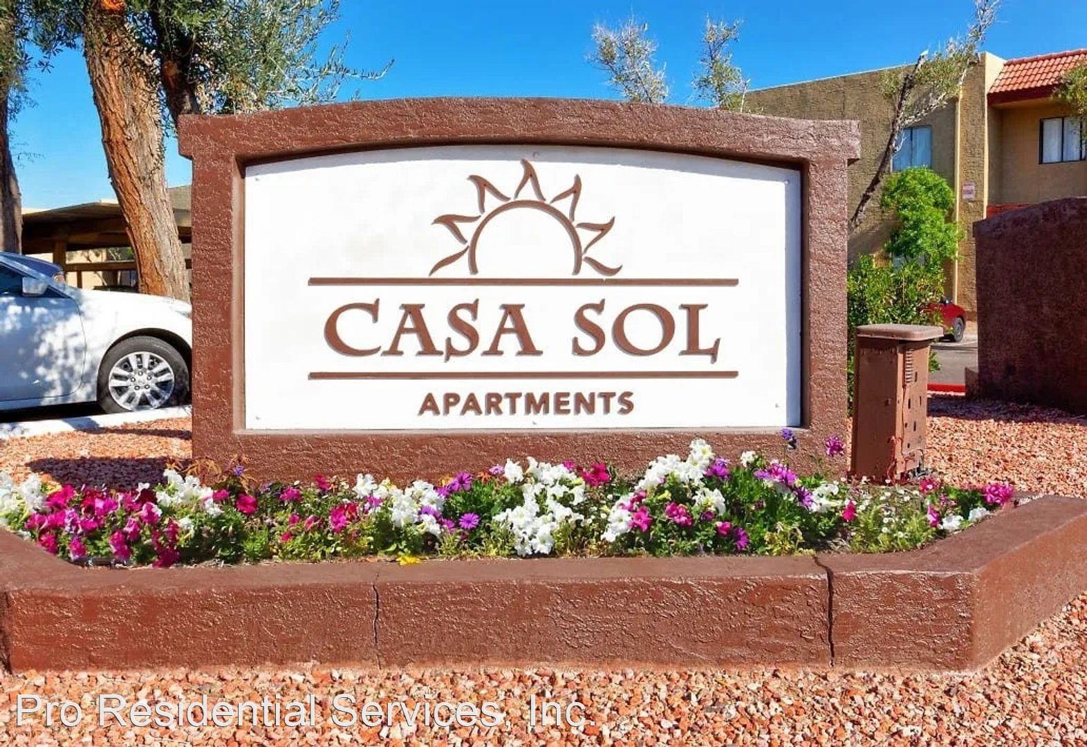 4102 West Osborn Road Attn: Leasing Office