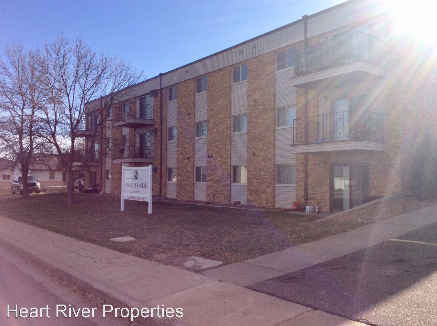 1369/1425 14th St W