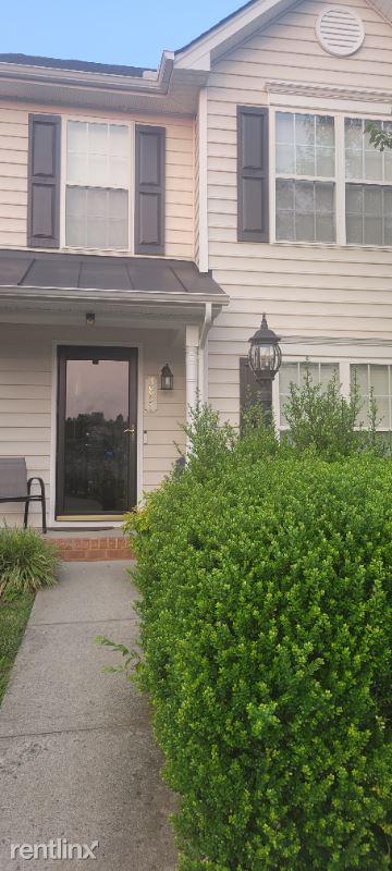 3850 Dominion Townes Circle
