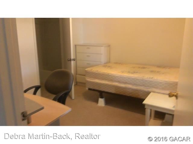 4000 SW 23rd St. - 2302 2-302