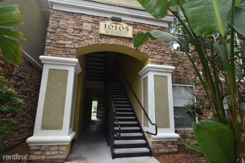 10105 Courtney Palms Blvd 102