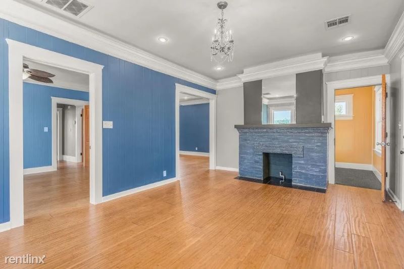 1230 NW 28th St