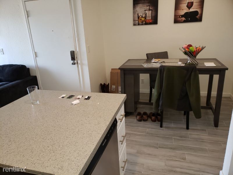 8055 East Thomas Road C301
