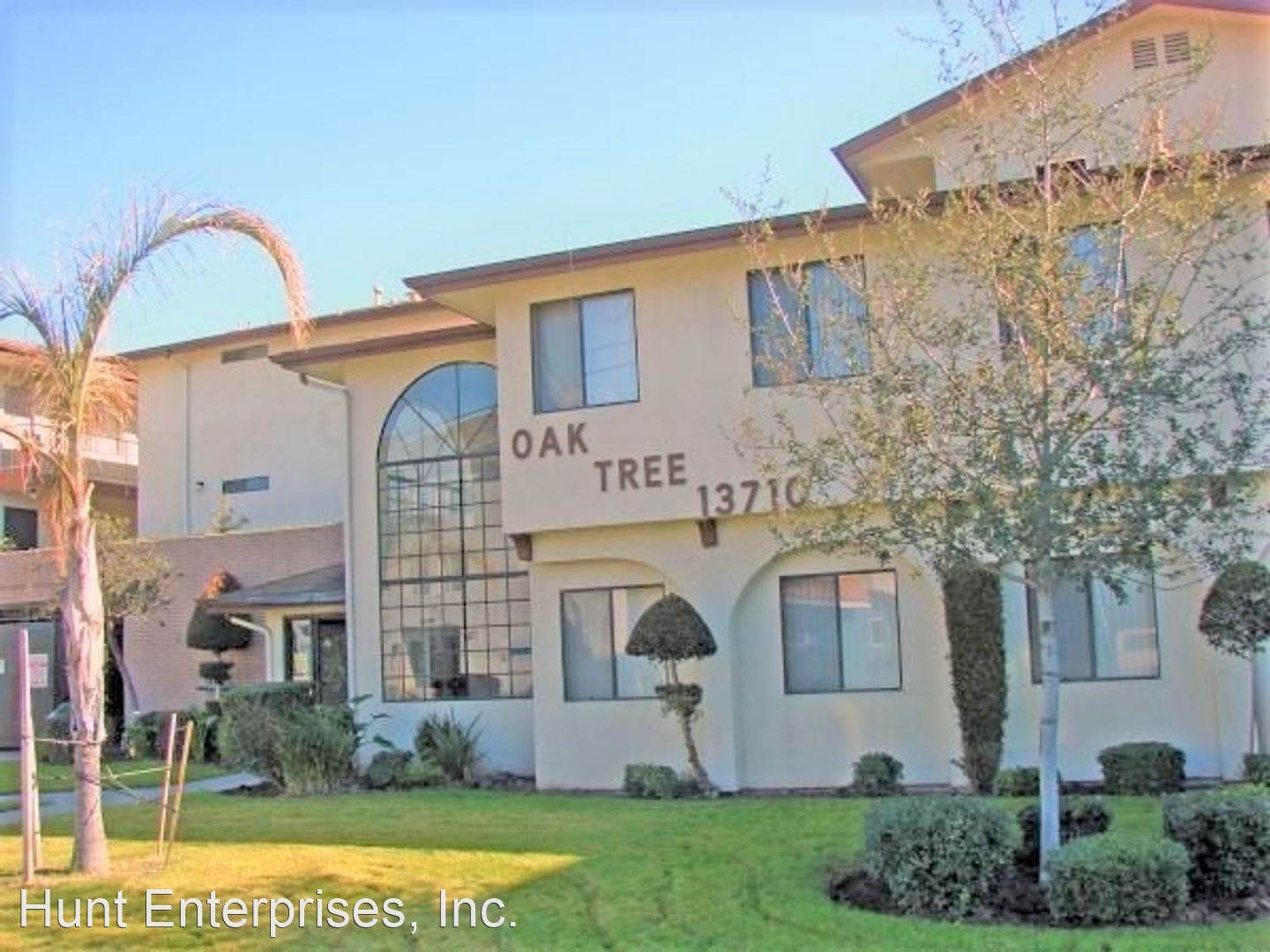 OAKTREE 13710 CHADRON AVENUE