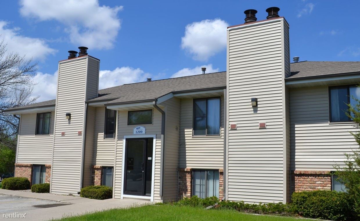 1209 Delaware Ave