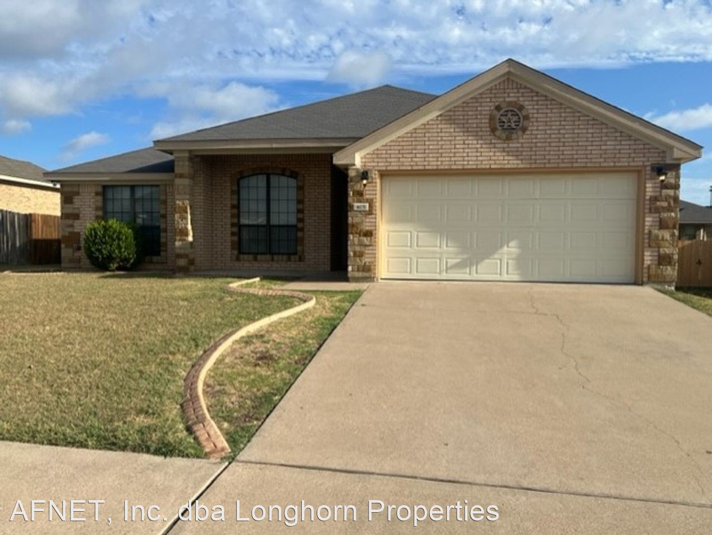 405 Hedy Dr.