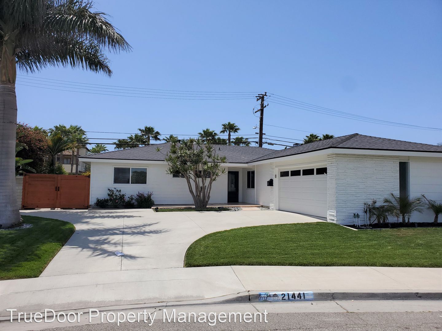 21441 Antigua Lane