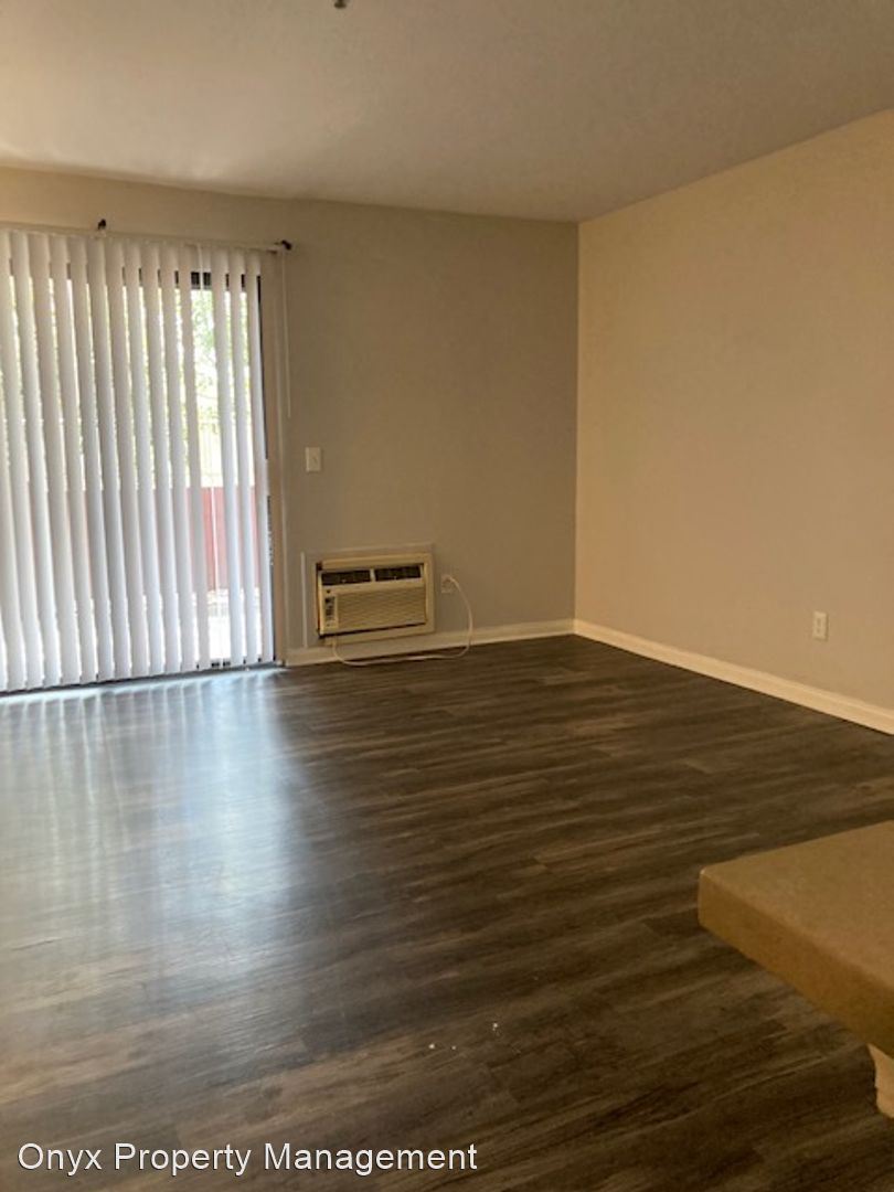 322 Hillside Terrace