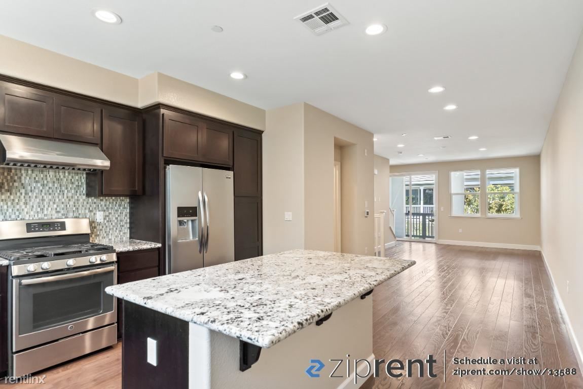 127 Ivory Palm Terrace