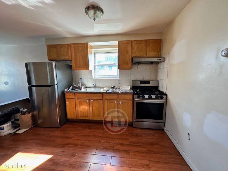 1051 Pierce Ave 2