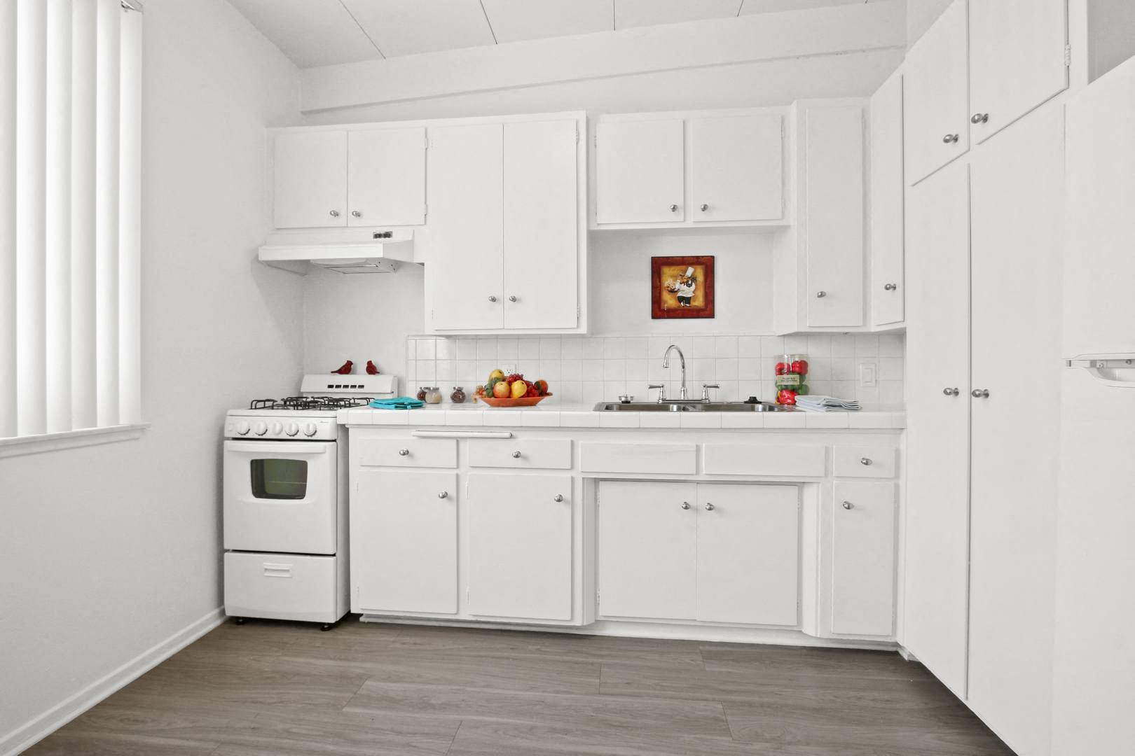 Royal Sepulveda Apartment Homes #92
