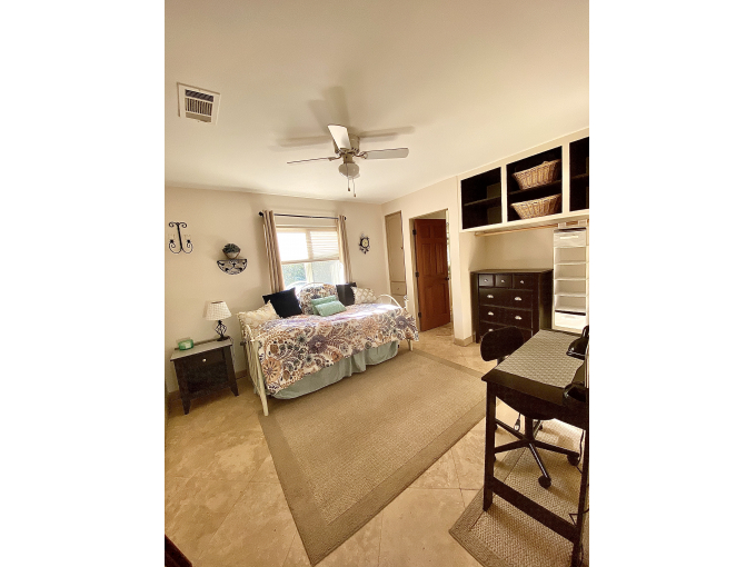 CSUSM/PALOMAR  Furnished Bedroom/Attached Bath 