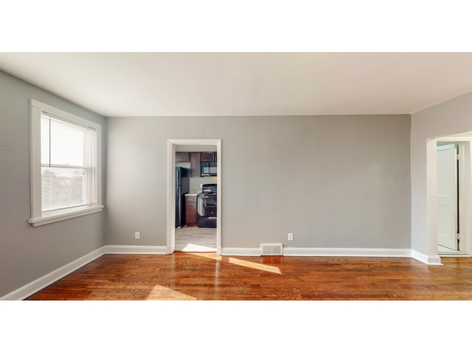 Renovated 2BR/1BAs 6-min Drive from Morgan